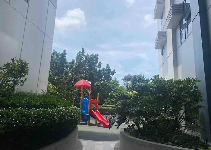 At Viceroy 4 Taguig * Manila